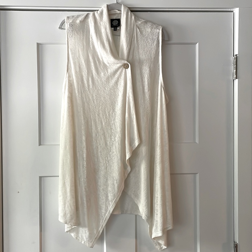 Bobeau button cotton vest sweater